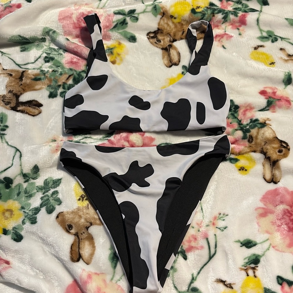 Swim suit